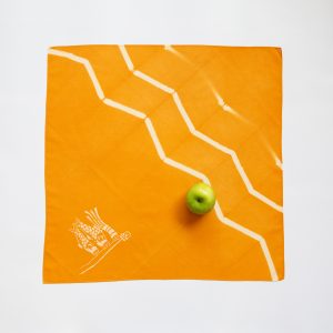 Foulard Ringosomé -teintés à base de pommiers-